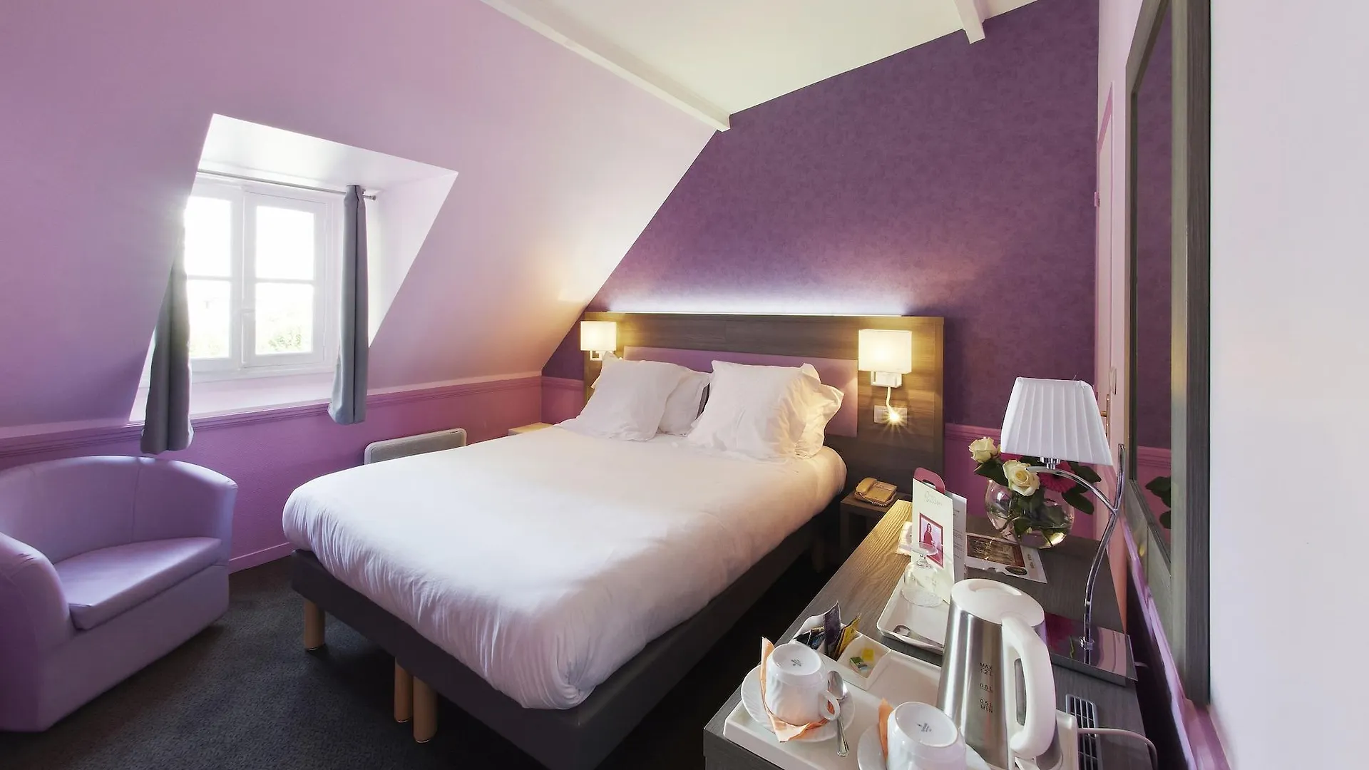 Hotel Poussin Paryż 3*,  Francja
