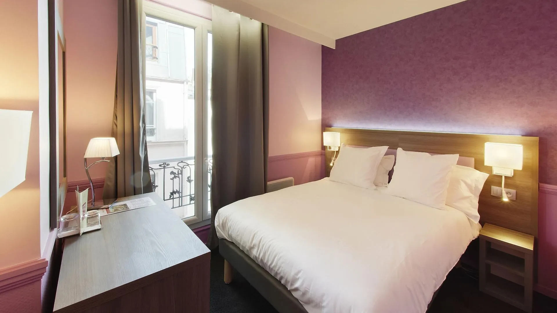 ***  Hotel Poussin Paryż Francja