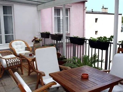 Hotel Poussin Paryż